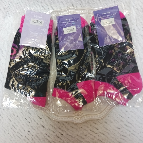 Set of 3 POP Fit Socks - Picture 2 of 2
